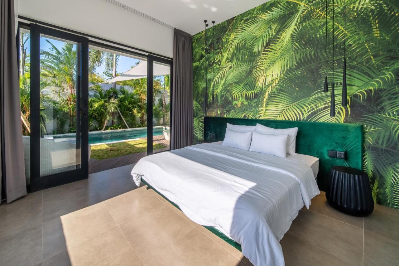 Rice Field View With Sauna Projector And Jacuzzi Unique Design Canggu  Exterior photo